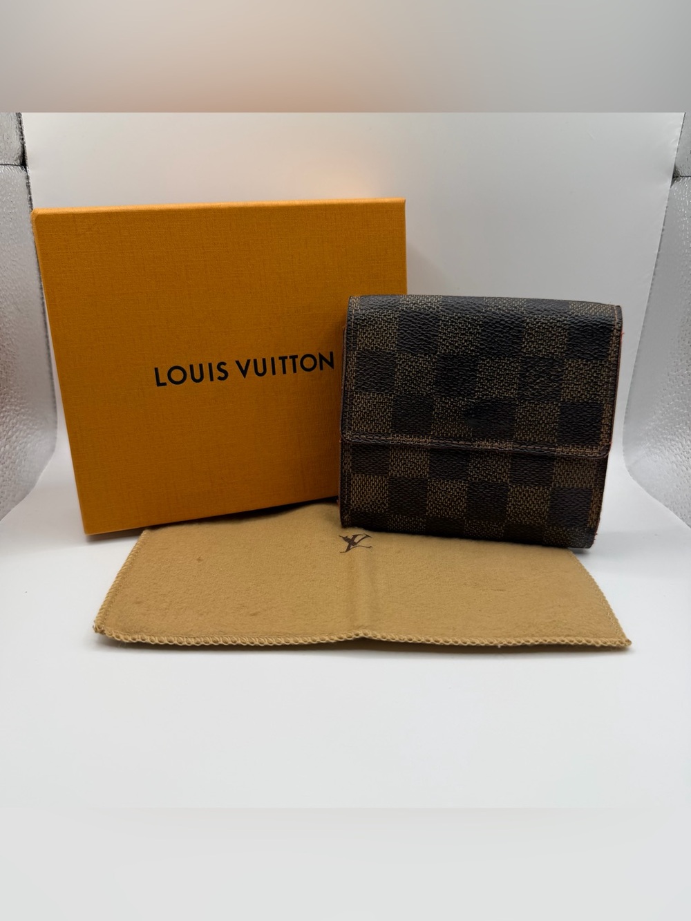Louis Vuitton Damier Ebene Elise Wallet